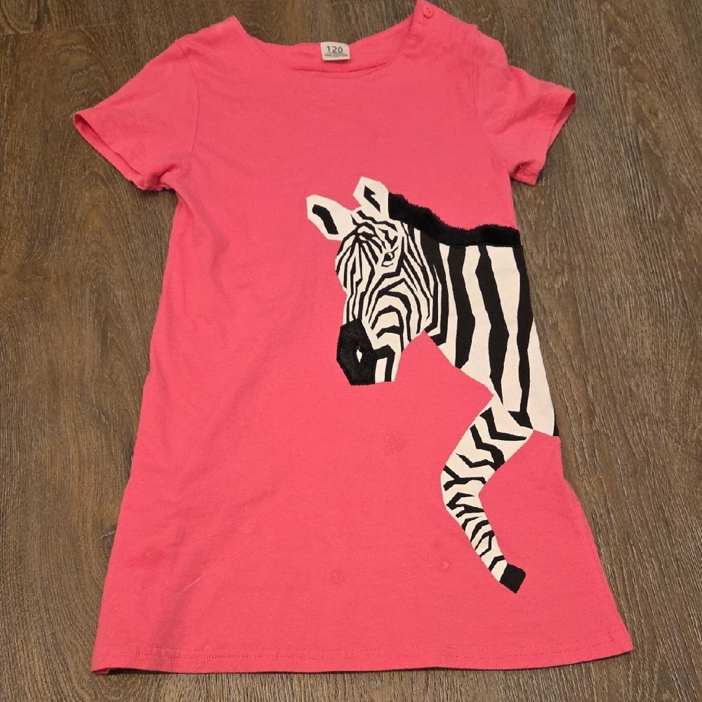 Bright Pink Zebra Cotton Shirt with Button Detail Girl Size 120cm (6T)
